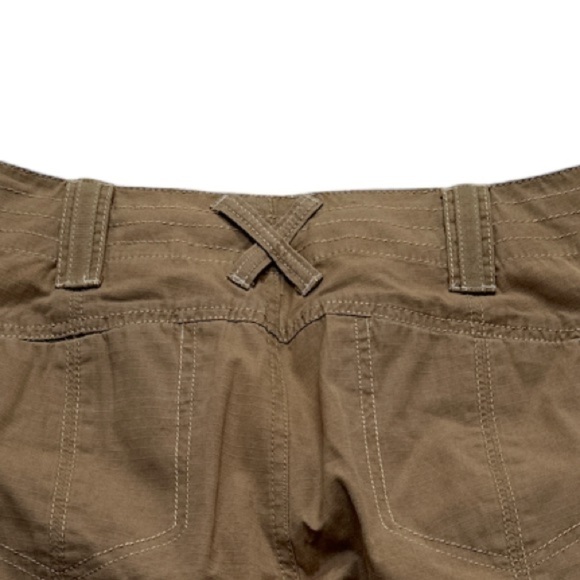 Eddie Bauer Blakely Fit Rip Stop Cropped Cargo Camp Travel Pants Cotton Size 2 P - Picture 9 of 13